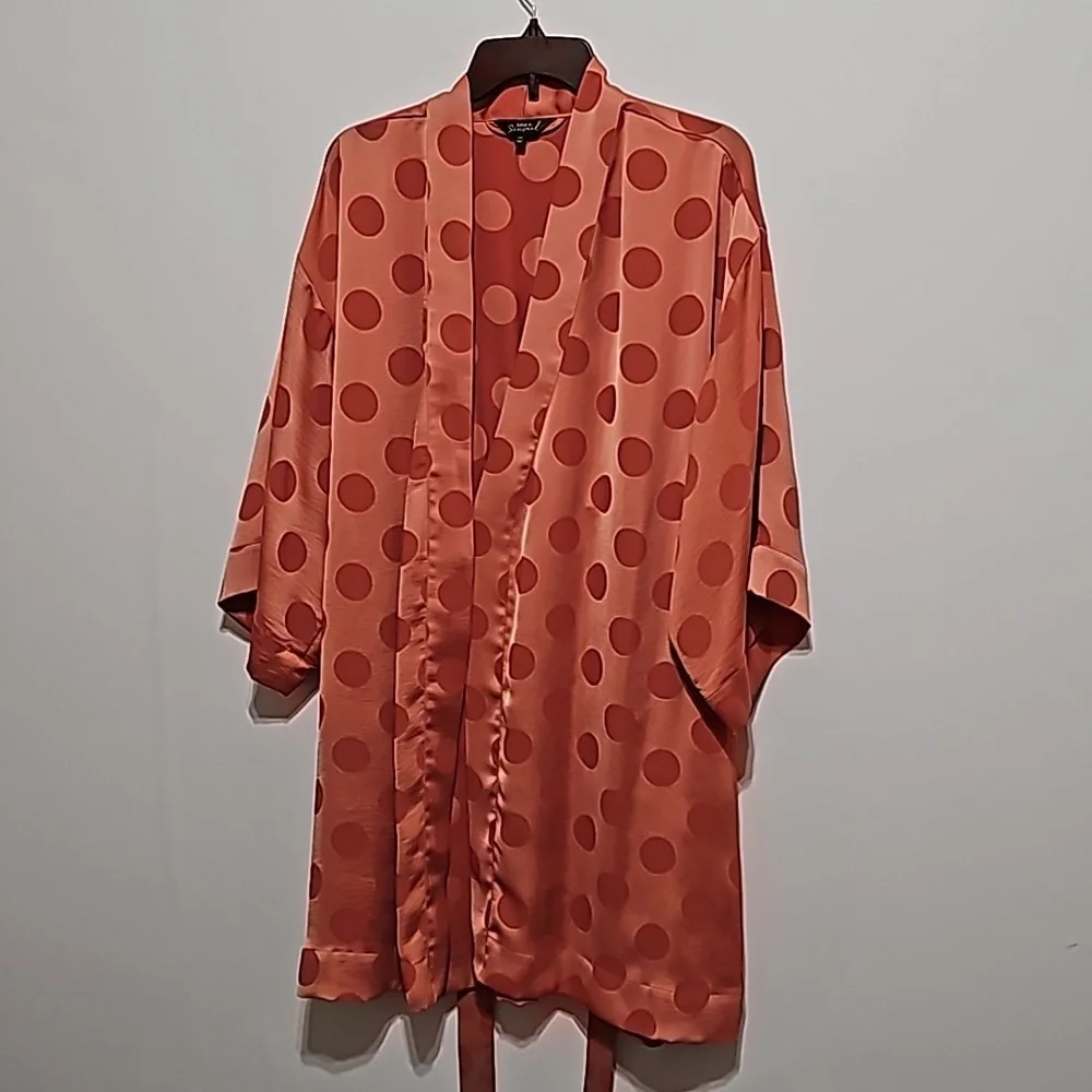Soma Sensual Satin Short Robe - Picture 4 of 10